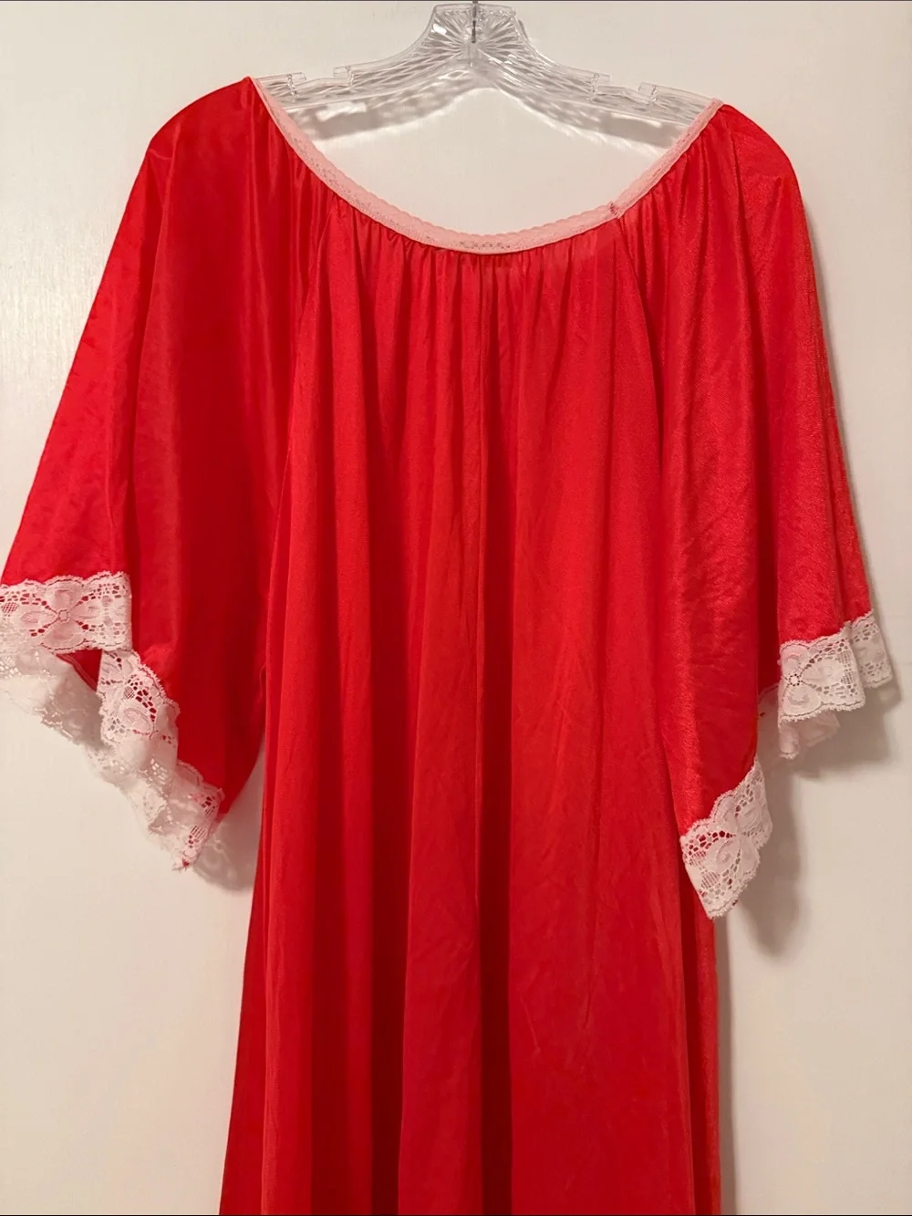 Vintage Erica Loren New York Red Nightgown White Lace OS One Size Flowy Retro - Picture 8 of 10